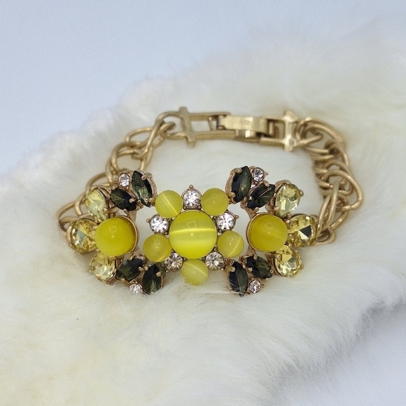 Banana Republic Gold Tone Jeweled Link Bracelet - Picture 15 of 15